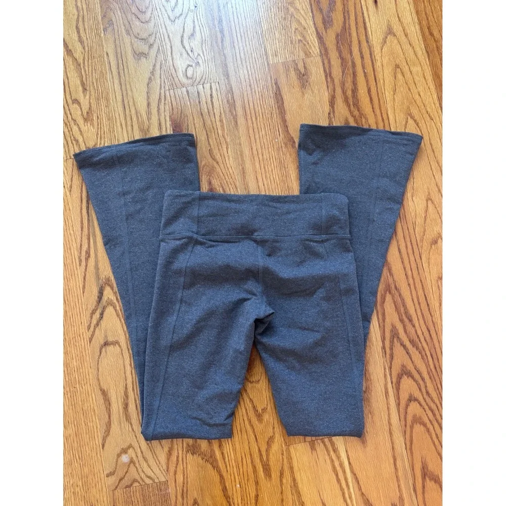 Alo Yoga Heathered Charcoal Gray High Waist Flare Leggings Bell‎ Bottom Pants XS
